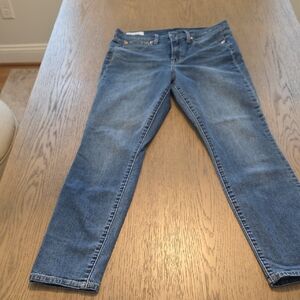 GAP Women's True Skinny High Rise Jean